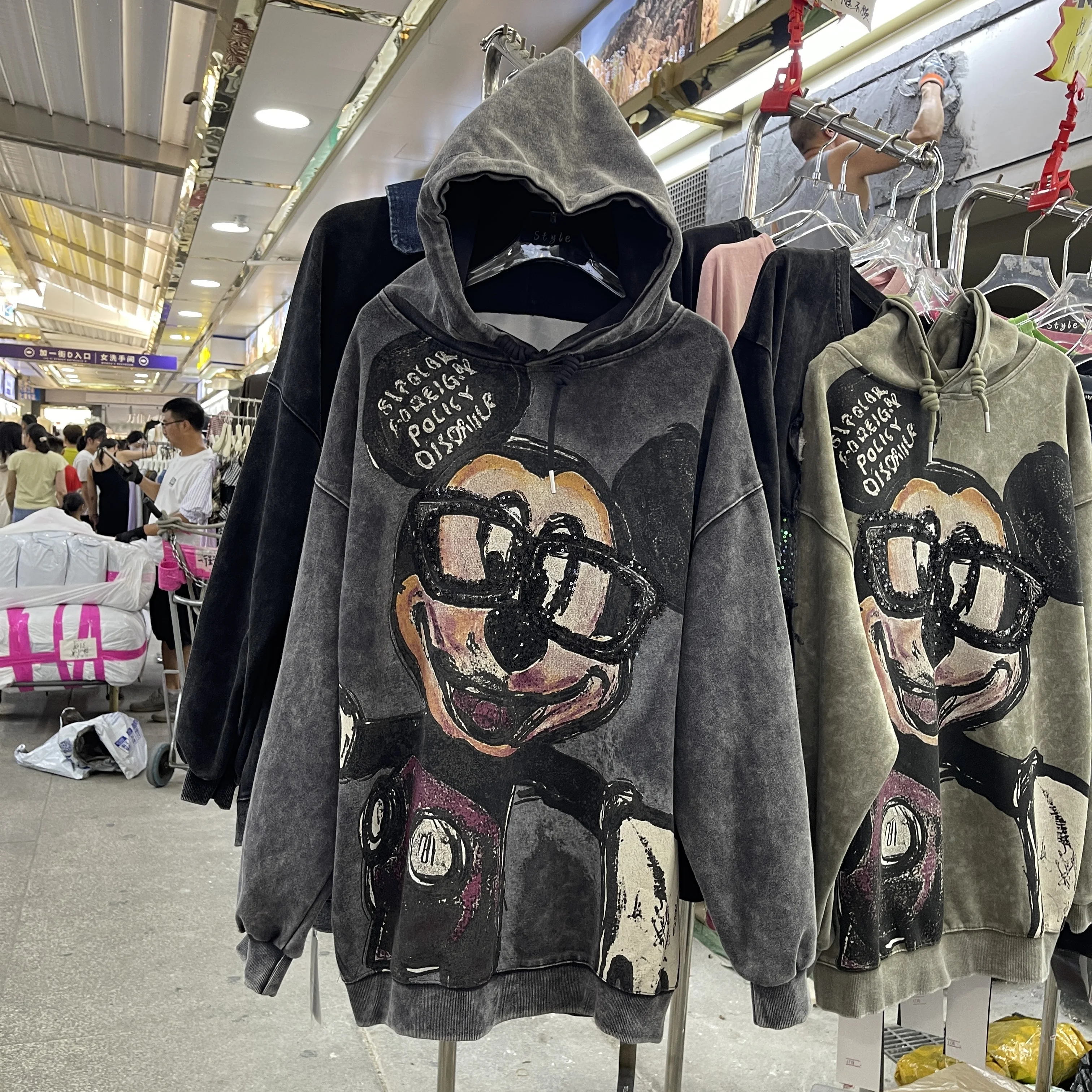 2025 Autumn Winter New Pullover Sweatshirt Heavy Craft Cartoon Bear Print Hooded Sweatshirts Women Loose Top Streetwear Women