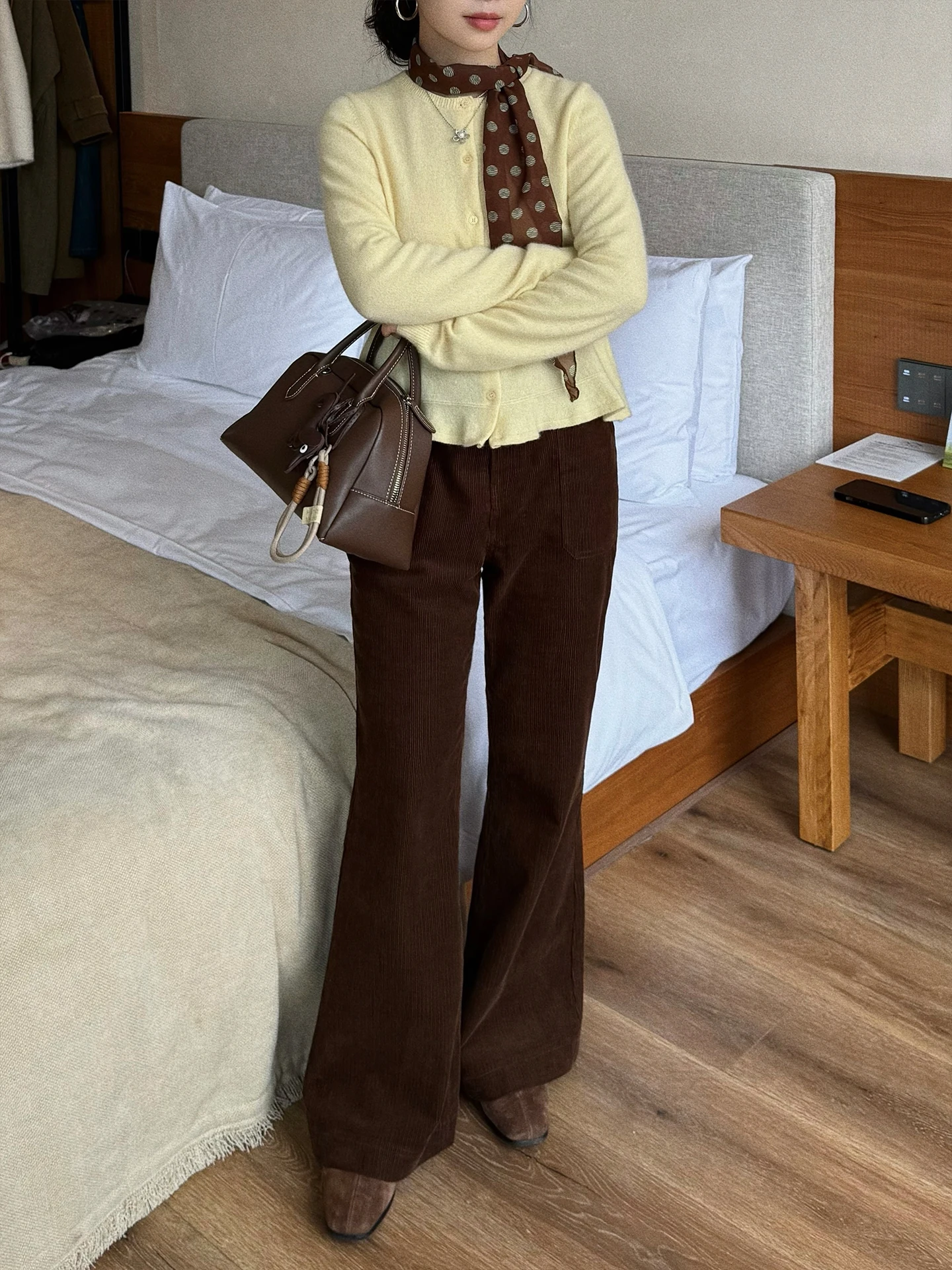 

Повседневные универсальные вельветовые брюки с высокой талией и эффектом удлинения, женские широкие брюки, цвет хлопкового материала, повседневная одежда