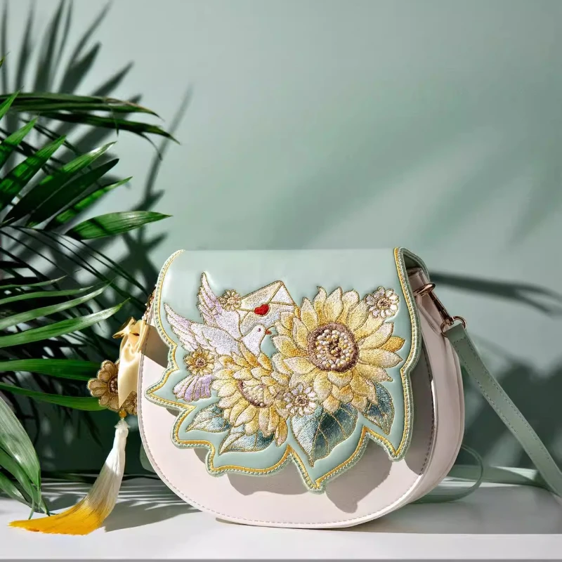 Original National Style Heavy Industry Silk Thread Embroidery Sunflower Handbag Hanfu Lolita Messenger Bags Saddle Bag Women