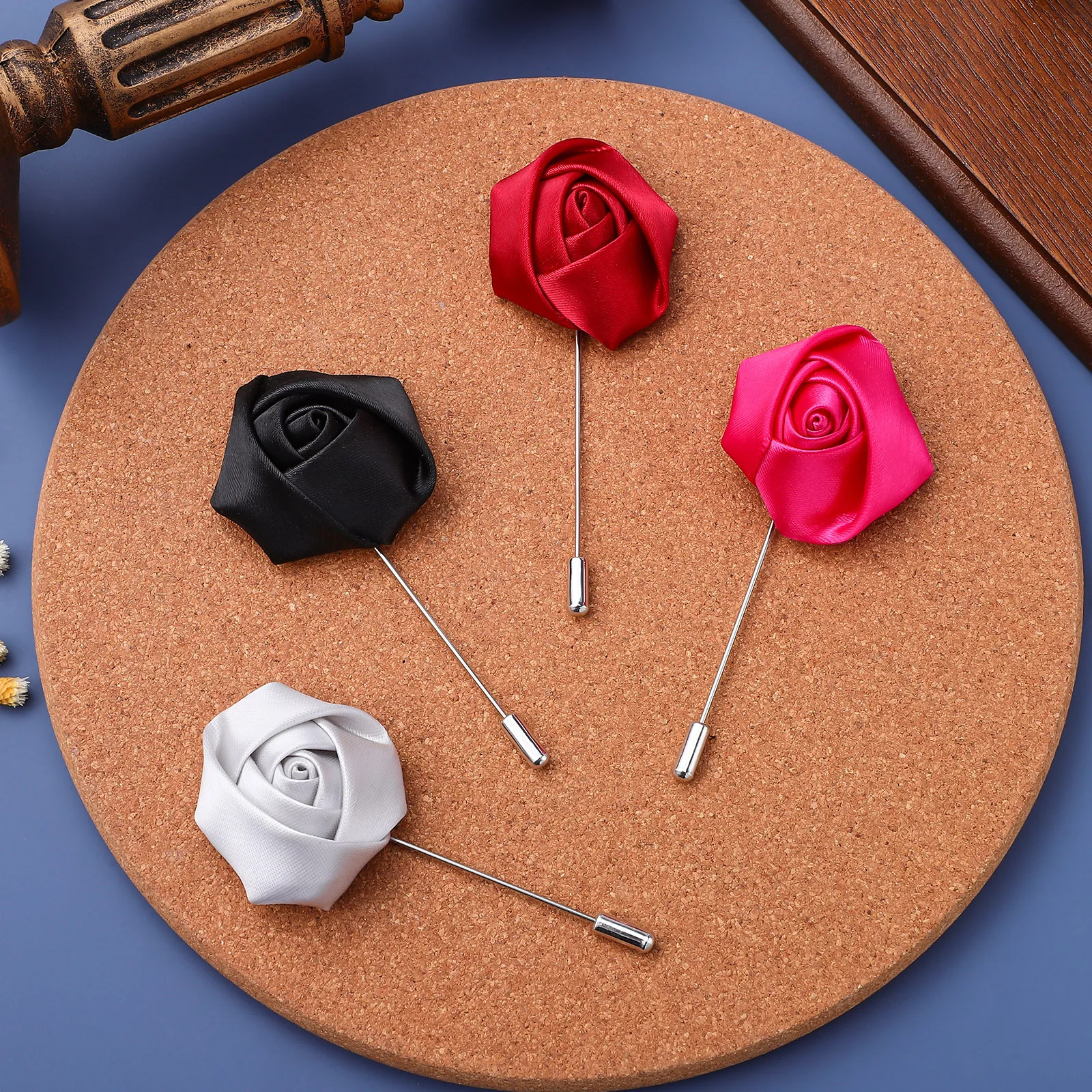 

4pcs Men Pin Elegant Rose Brooch Alloy Sturdy Jewelry For Men Shape Variety Colors Easy Attach Wedding Business Dinner