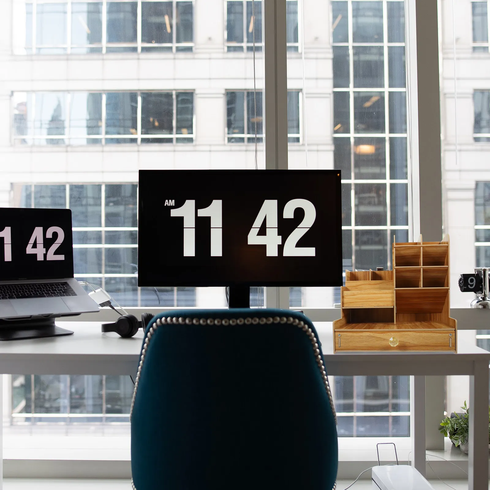 

Household Pencil Holder Multi-Function Table Organizer Stylish Large Capacity Convenient Desk Organizer Office School Use