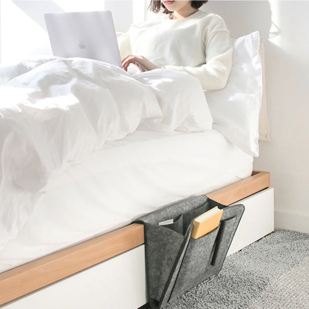 

Grey Felt Cloth Sofa Storage Hanging Bag Bedside Pocket Organizer for Books Newspapers Magazines Sundries Dormitory Storage
