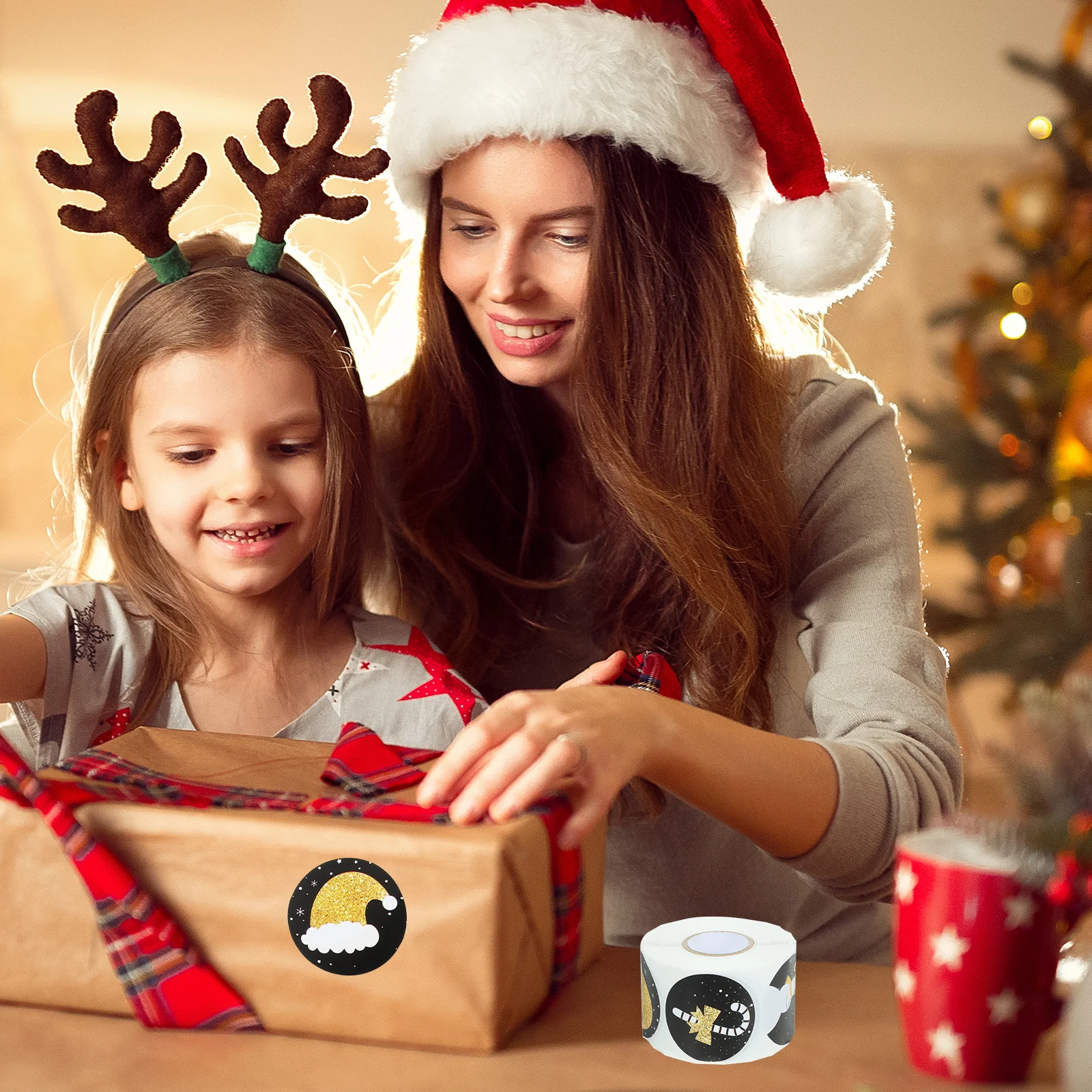 

Exquisite Christmas Sticker Roll Hand-Made Sealing Stickers for Festival Gift Boxes and Safe Stickers for Bags