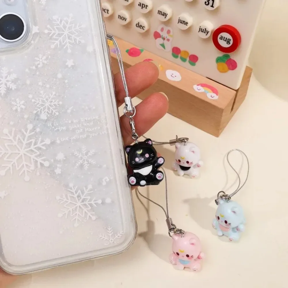 موضة جديدة الكرتون القط الصغير لطيف المفاتيح سلسلة الهاتف الراتنج كيرينغ حقيبة قلادة زوجين سلسلة مفاتيح هدايا النساء للمجوهرات