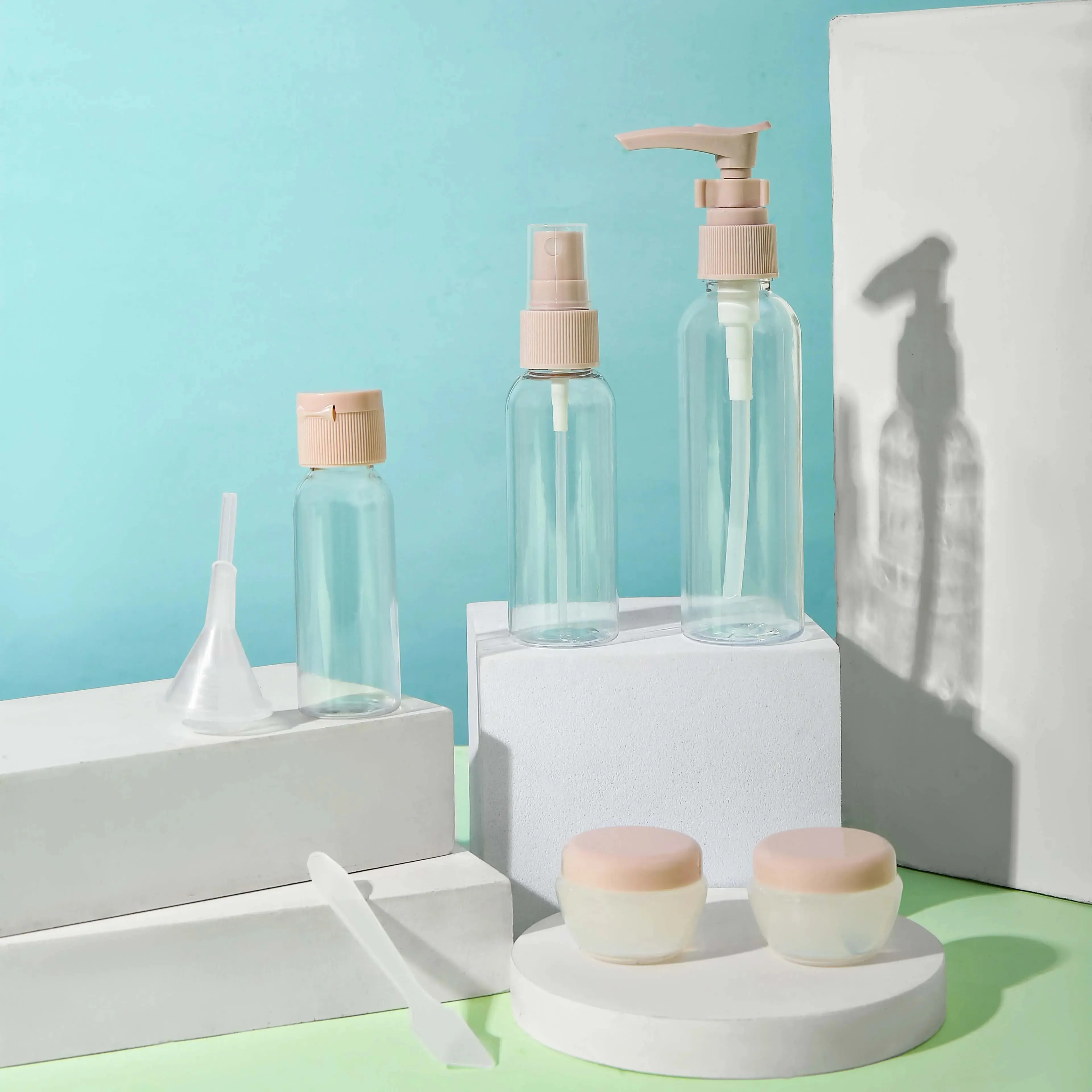 11PCS Travel Refillable Bottle Set Refillable Spray Lotion Shampoo Shower Tube Bottling Refill Cosmetic