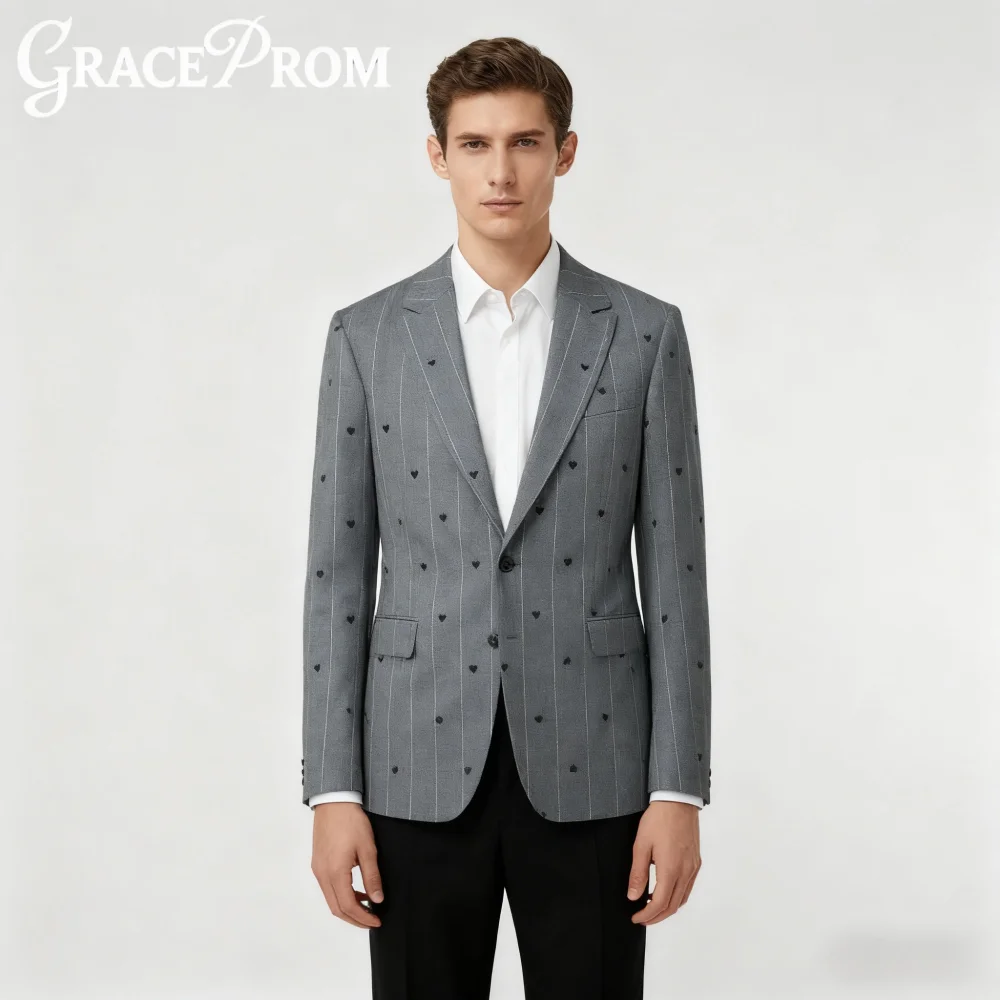 

Элегантный мужской костюм из 2 предметов в полоску с сердечками: куртка и брюки, зубчатый лацкан, приталенный пиджак, смокинги для жениха для повседневной носки,