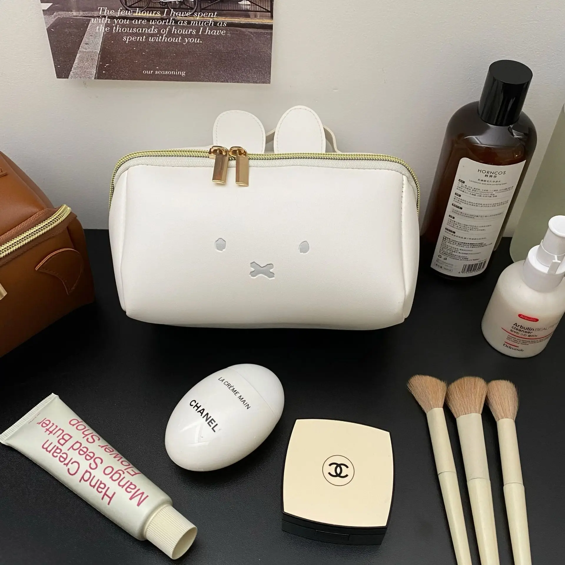 

Fashionable And Versatile Bunny Cute Design Handbag, Girls' Makeup Bag, Trendy Multifunctional Portable Toiletry Storage Bag