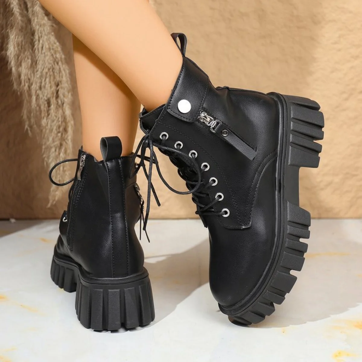 Large-Sized Side Zipper Leather Ankle Boots, Versatile, Fashionable, Cross-Border Trade, New, 2025