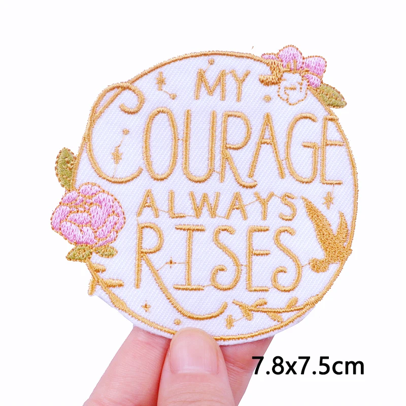 แผ่นปักลายดอกเดซี่ขนาดเล็กแผ่นรีดติดเสื้อผ้าแผ่นปะติดแบบ DIY สำหรับเสื้อผ้าแผ่นปะที่หลอมละลายรูปดอกทานตะวันอุปกรณ์เสริมเสื้อผ้า