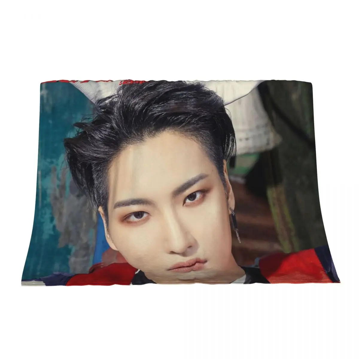 

Attez Seonghwa Throw Blanket Decoratives Polar Luxury Thicken Blankets