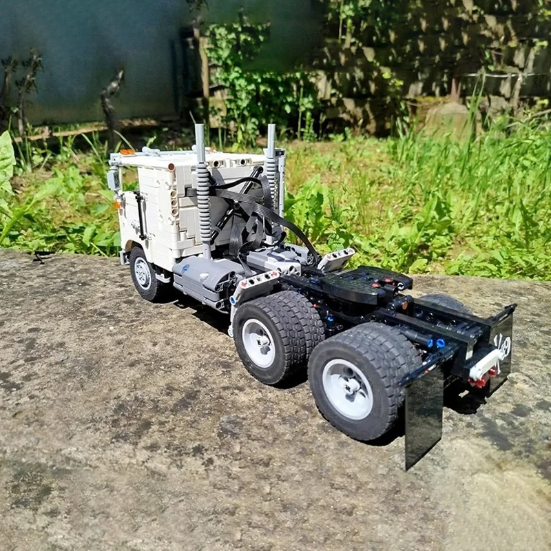 City Car Model MOC Building Bricks Flat-Nosed Heavy-Duty Truck Modular Technology Children Holiday Gifts Assemble Toys Suit