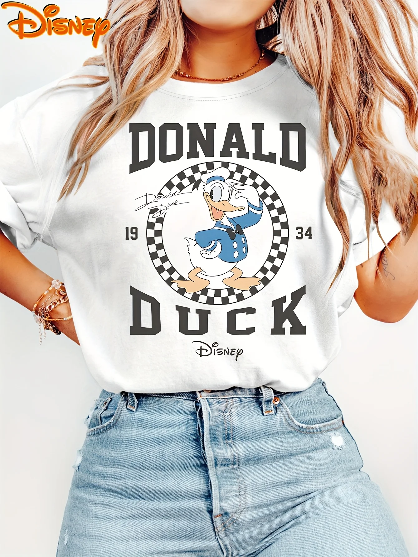 

2025 Disney Pattern Printed Women's Casual Comfortable Unique Smiling Face Black Round Neck Short Sleeve T-shirt