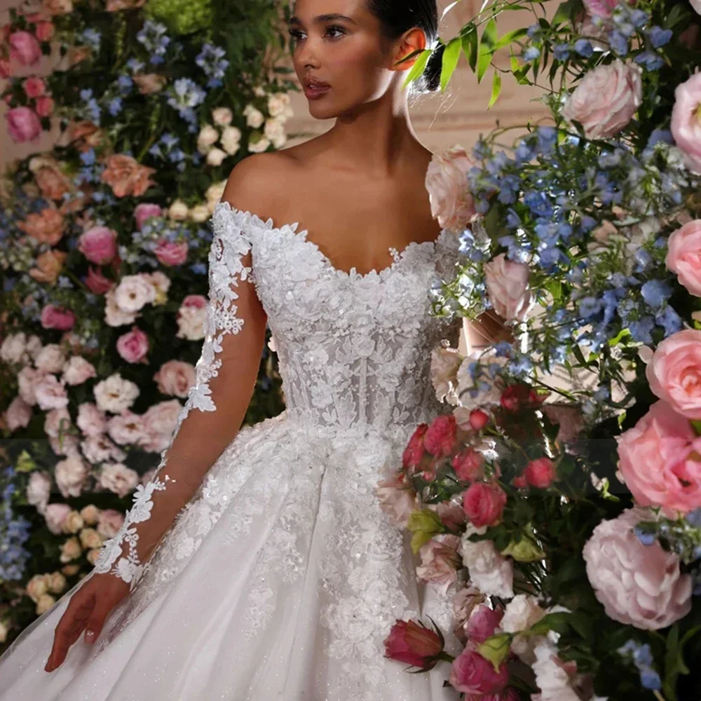 Flavinke Maßgeschneiderte romantische herzförmige Ballkleid-Hochzeitskleider 2025, Applikationen, lange Ärmel, Spitze, glitzerndes Prinzessin-Brautkleid