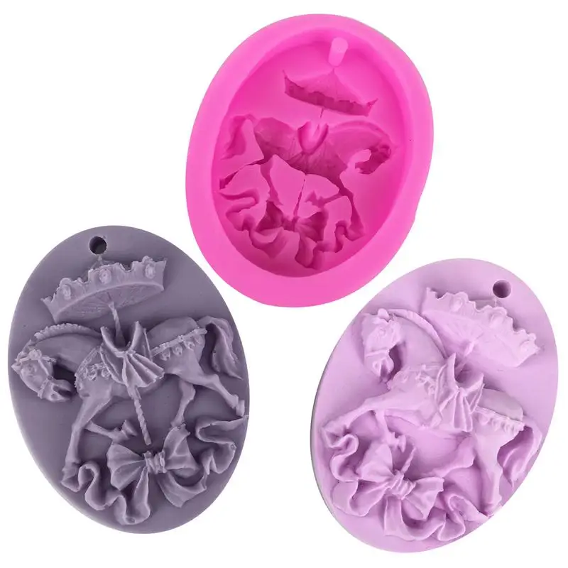 3D Carousel Horse Silicone Mold Epoxy Resin Soap Crystal Casting Crafts DIY Chocolate Fondant Moulds Cake Decoration Supplies