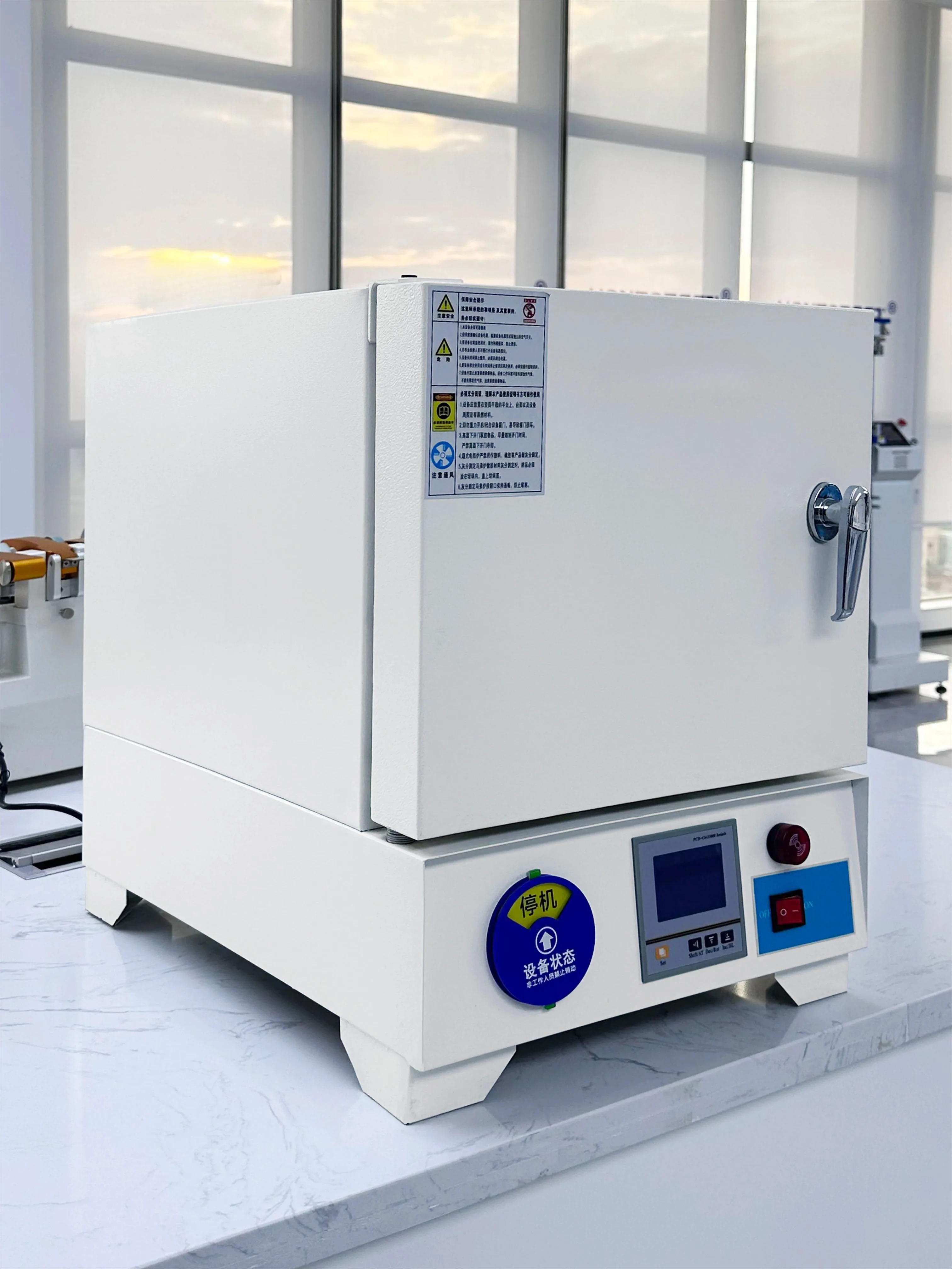 

Хорошая лабораторная муфельная печь 1200р. ° C для анализа золы и термообработки