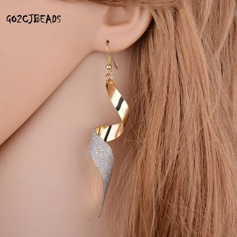 Tassel Earrings 2022 Trendy Frosted Stud Earrings Bohemia Long Earring Women Sexy Girls Jewelry Fashion Punk Metal