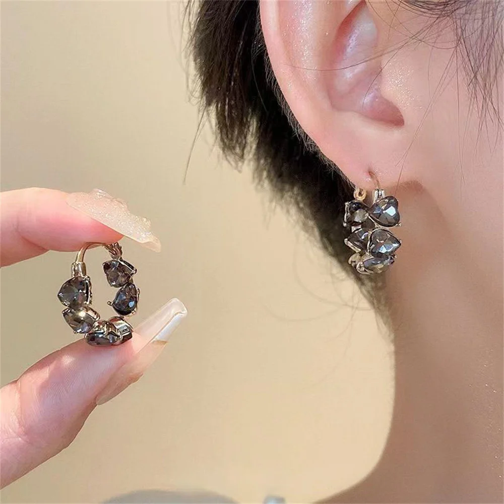 Retro Gray Love Crystal Hoop Earring Simple Zircon Drop Earring INS Jewelry Luxury Party Gift Accessories