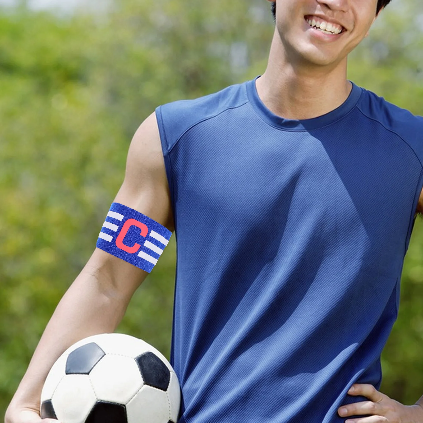 

Football Captain's Armband Simple Colorful Durable Small Football Captain's Armband for Man Or Woman (Blue Yellow)