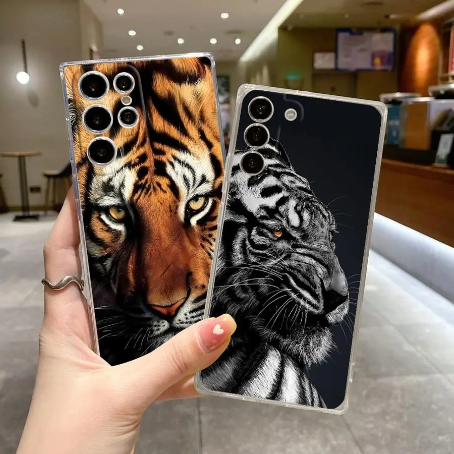 サムスン Galaxy S24 FE S20 S10 Plus S21 Note 10 20 Ultra S23 S25 Ultra S22用 タイガーライオンケース クリアカバー