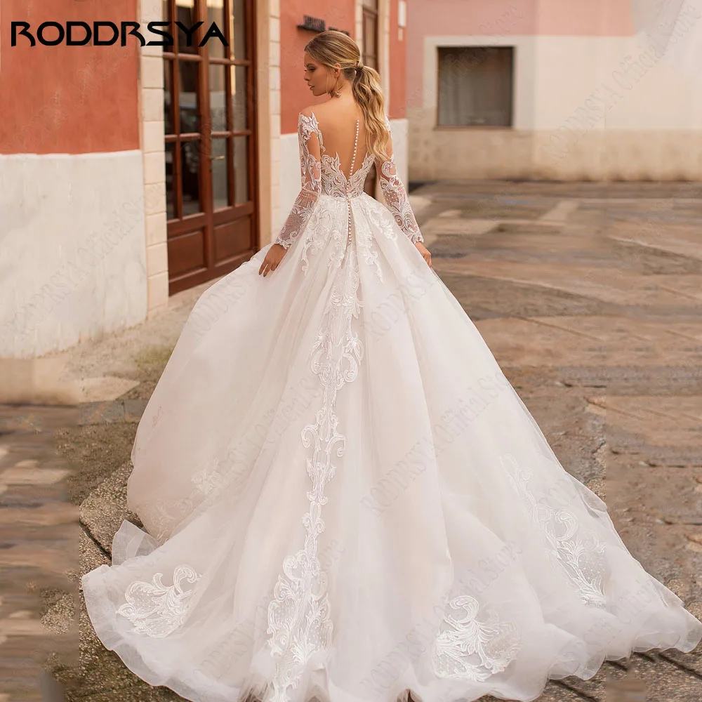 RODDRSYA Princess Brautkleider Boho Stil Illusion Lange Ärmel Scoop Brautkleider SpitzeRoddrsya Prinzessin Brautkleider Boho-Stil Illusion lange Ärmel Schaufel Braut Kleider Spitze Applikation A-Linie Vestidos de Novia