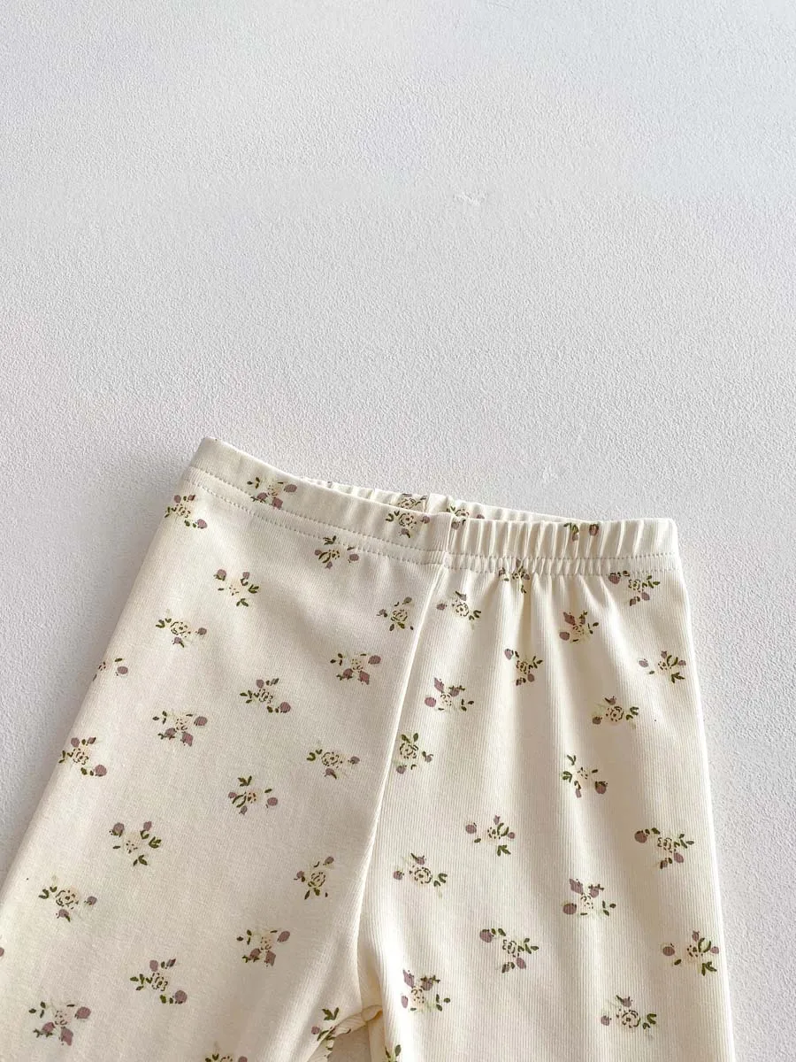 Ins Baby Spring and Autumn Children\'s Small Floral Baby suit Women\'s Lace Ruffle Collar Home Clothes 2 pces suit