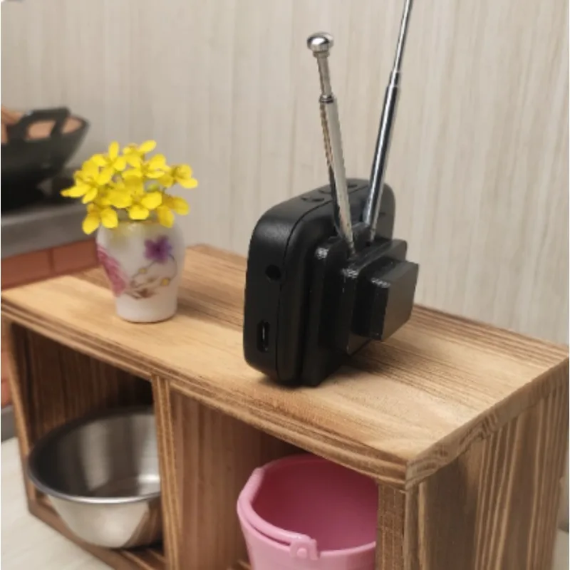 Color Touch Screen Miniature Retro TV Model, Custom Video Simulation TV for Dollhouse Kitchen Home Art Decor