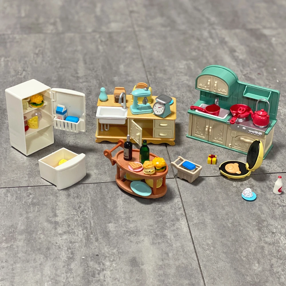 Banyo yıkama sincaplar mobilya Calico Critters 1/12 minyatür oyun evi Dollhouse oyuncak orman aile çocuklar doğum günü hediyeleri