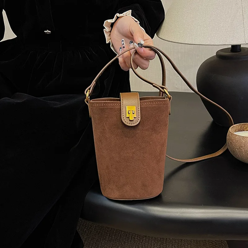 

2025 Matte Mini Bucket Bag for Women Minimalist Shoulder Crossbody Purse Fashionable Handbag