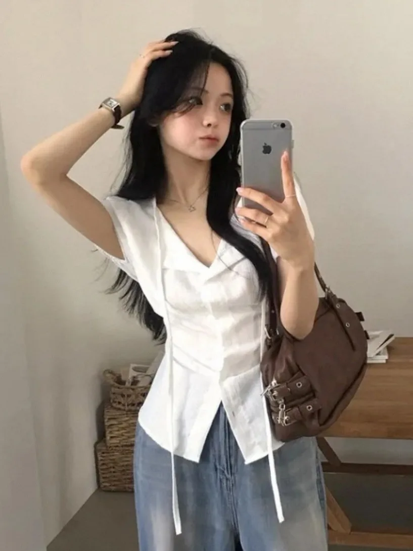 Ele White irt voor dames chique V-Ne riem slim fit zomer 2025, topkwaliteit materiaal, comfortabele, faionable damesblouse
