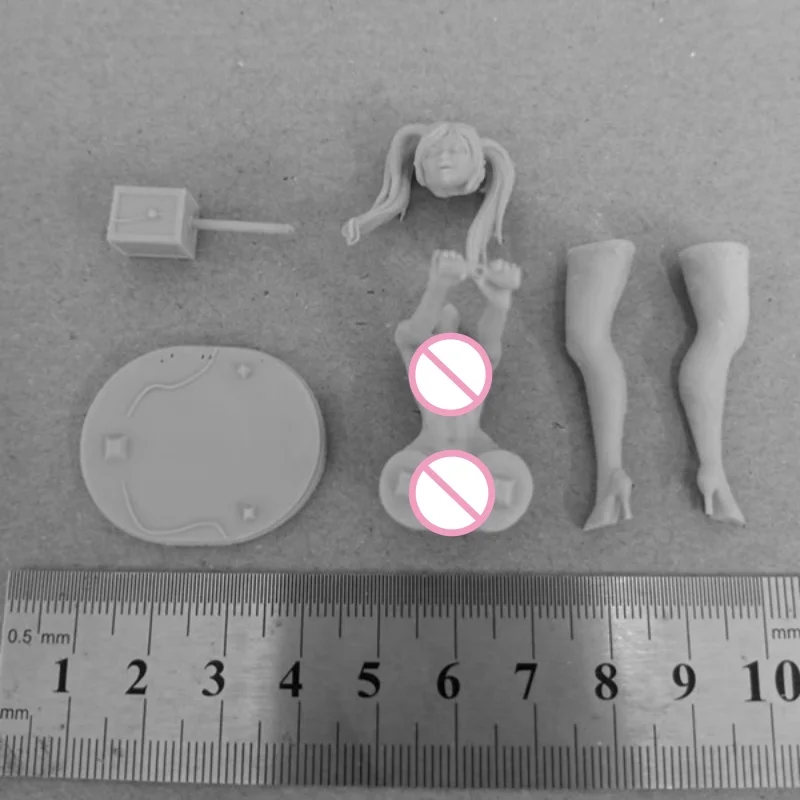 Blast Girl Version 1 Resin Figure 1/24 Scale 75mm  Assembly Model Kit Unassembled and Unpainted Diorama Toys
