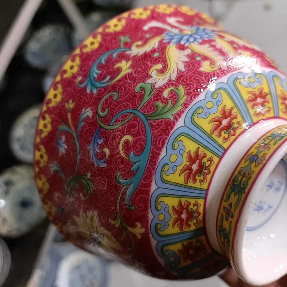 Chinese Famille Rose Porcelain Bowl red flower Qing Dynasty Qianlong