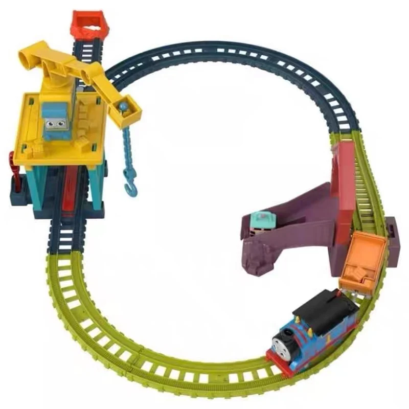 Thomas & Friends Fix 'em Up Friends Toy Train Set with Carly the Crane, Sandy the Rail Speeder & Thomas Motorized Toy Train Set