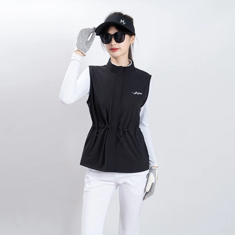 Women’s golf gilet from Gofirst, spring‑summer style, slim‑cut, breathable and quick‑dry for versatile sports wear.