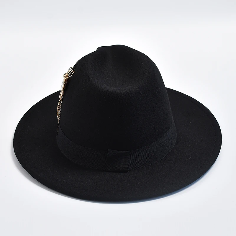 New Fedora Hats for Women Men  Metal Chain Decor Fashion Felt Jazz Hats Autumn Winter Party Formal Cap