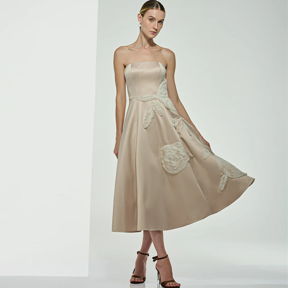 

Классическое атласное вечернее платье без бретелек Нежные 3D цветы Платья для особых случаев Элегантные платья для выпускного вечера без рукавов по индивидуальному заказу