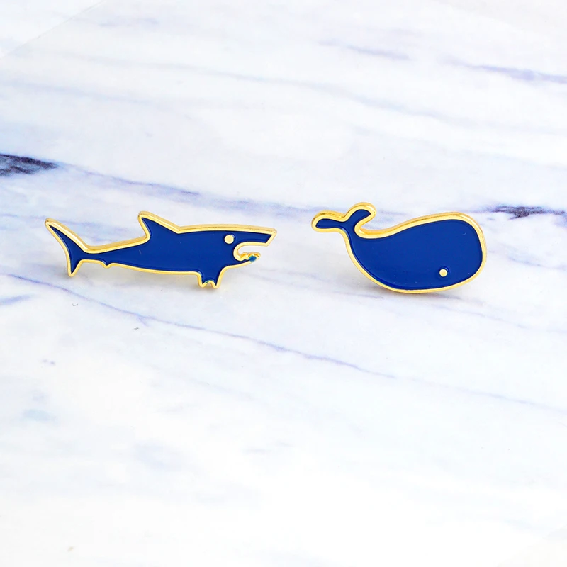 Blue Shark and Whale Ocean Animal Enamel Pins Mini Badge Denim Jeans lapel pins Cartoon Jewelry Gifts Brooches for Kids