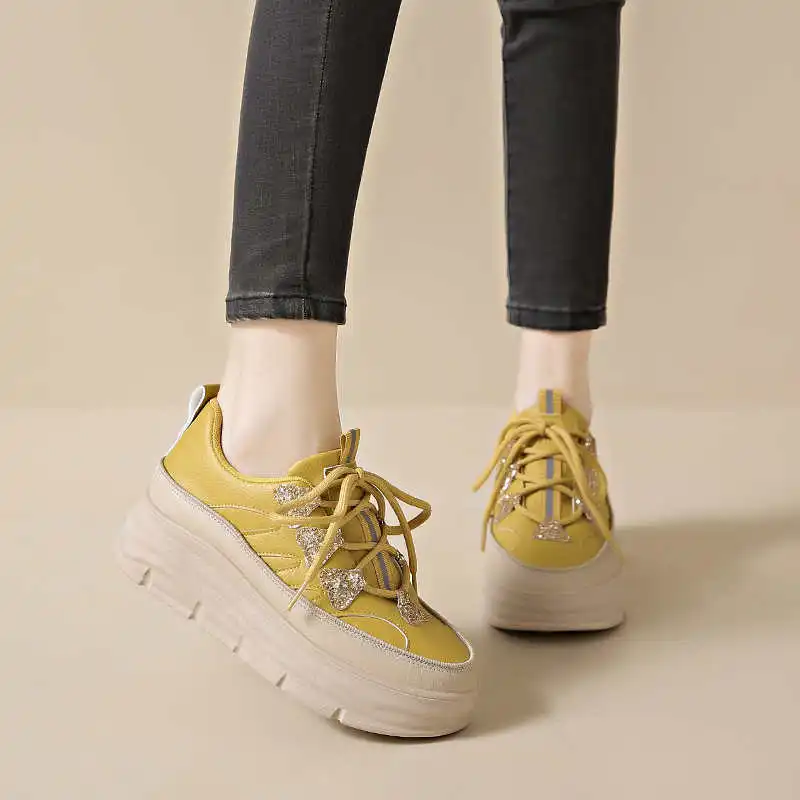 أحذية الشتاء في الغابة بدون كعب للسيدات أحذية المشي النسائية الفاخرة الملونة أحذية رياضية نسائية رياضية الأكثر مبيعًا