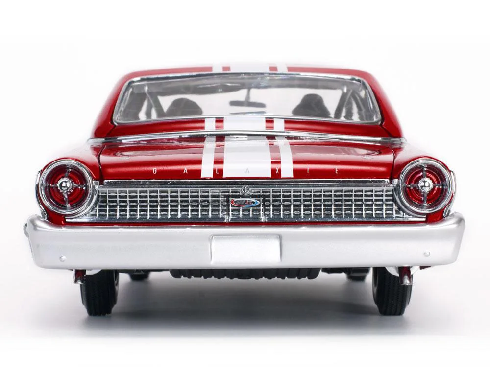 SunStar Simulation Car Model 1963 Ford Galaxy 500 Model No. 1472 Ornament Memorial Furniture Decoration