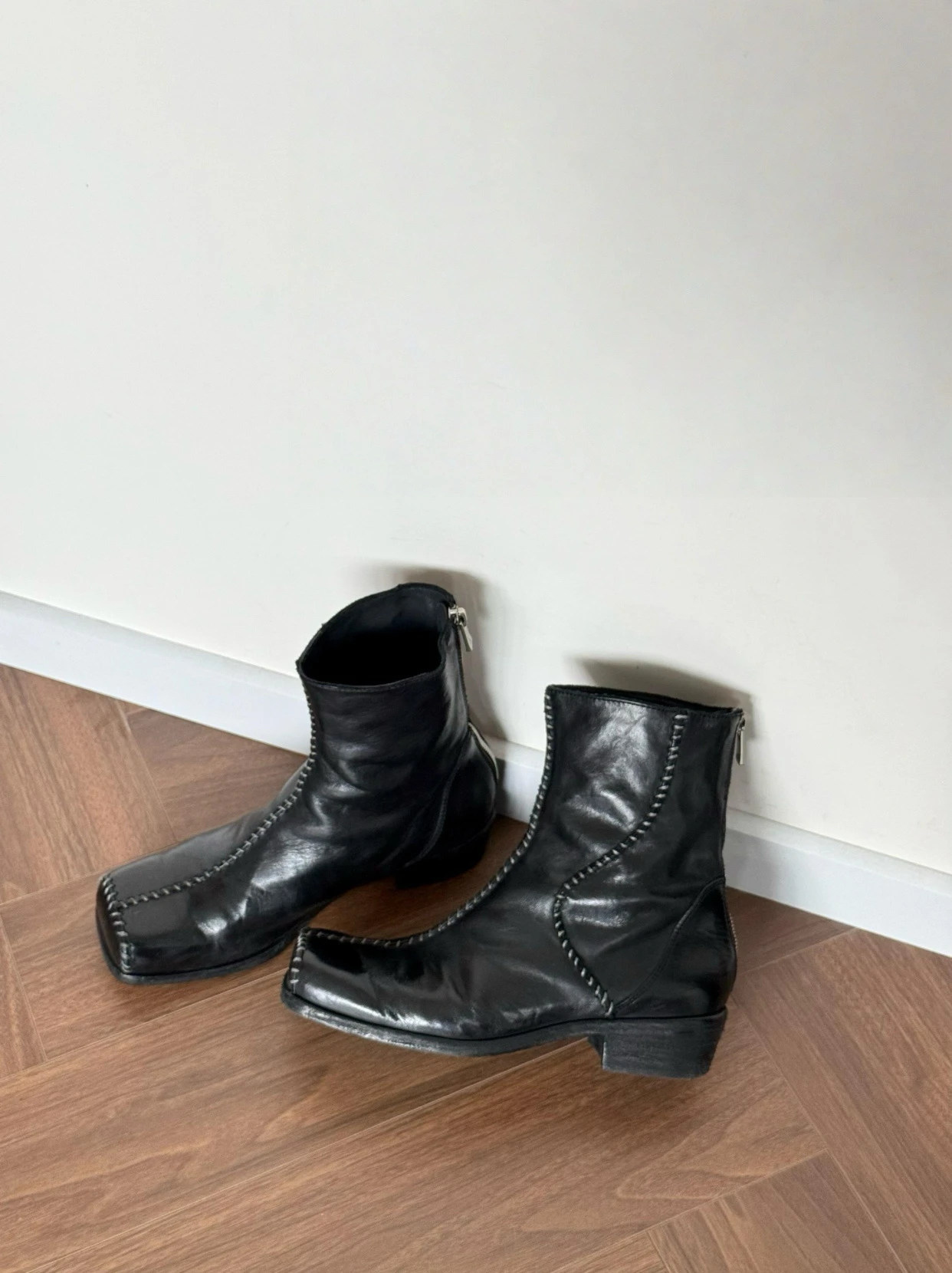 Women's Black Leather Ankle Boots Contrast Stitching Square Toe Sleek Avant-Garde Design for Street Autumn/winter Fashion Looks