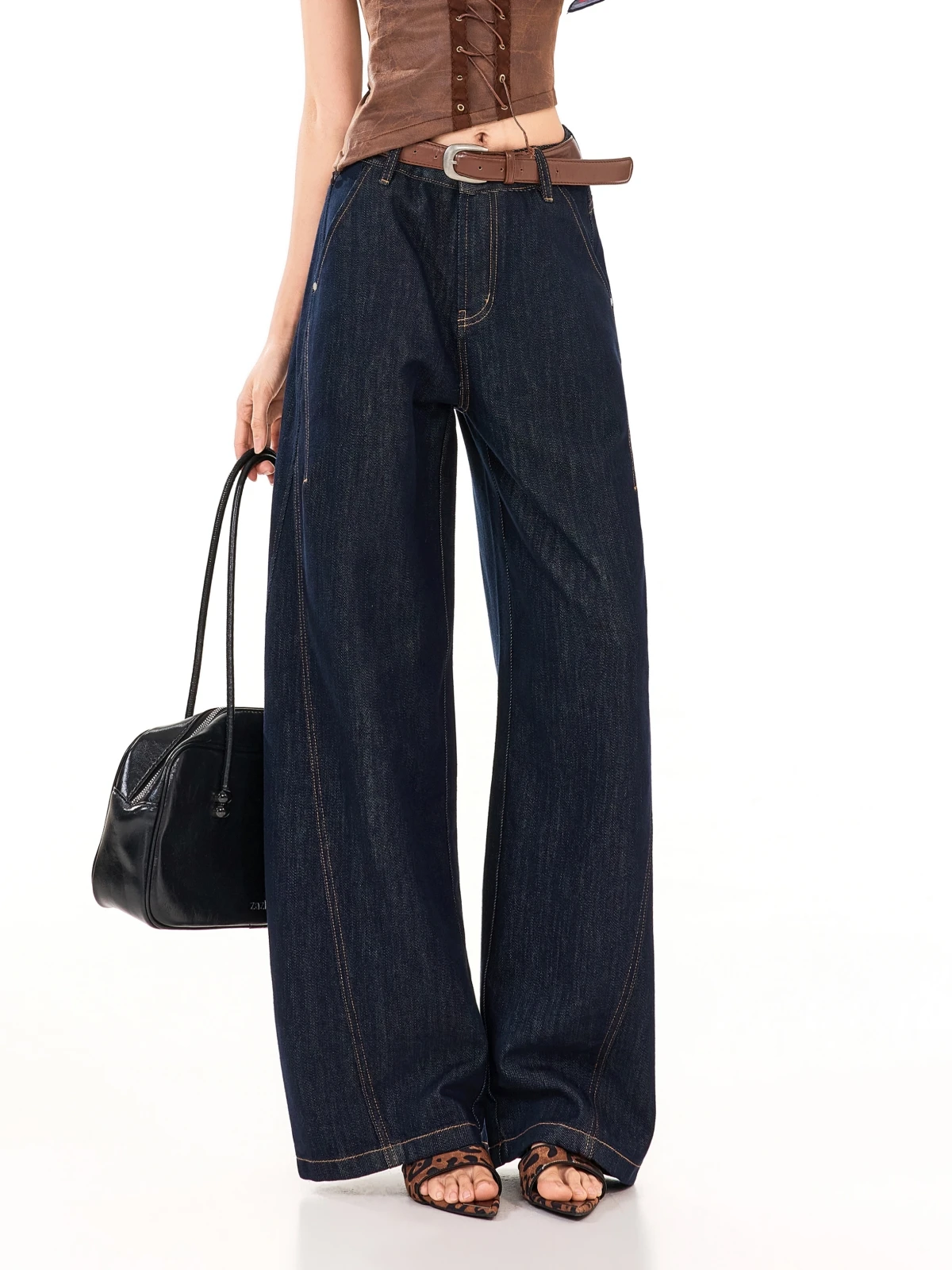 

Джинсы ZHISILAO: Новые зауженные женские джинсы в винтажном стиле, повседневные, с высокой талией, из денима, для уличной моды, весна 2026