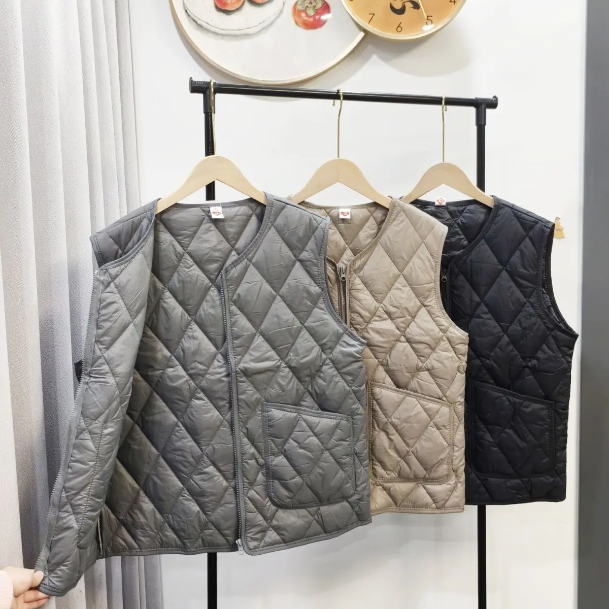 

Новый женский жилет на осень и зиму 2025 года, свободный хлопковый жилет большого размера с v-образным вырезом для поездок на работу