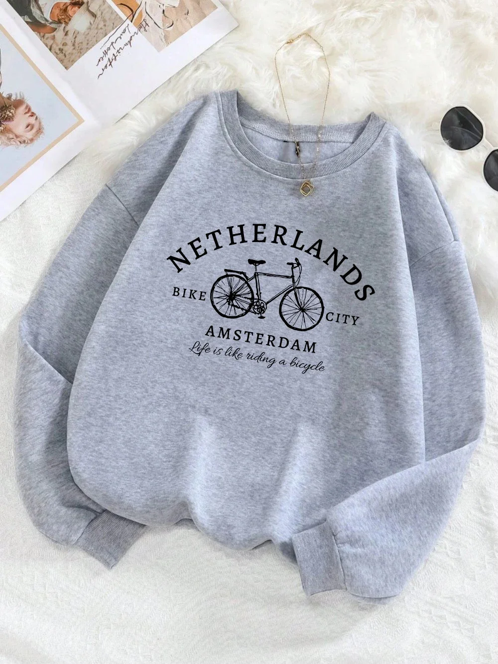 Amsterdam Bike Design Women's Fleece Pullover Sweatshirt Casual Crewneck Loose Fit Sportswear for Autumn All-Match