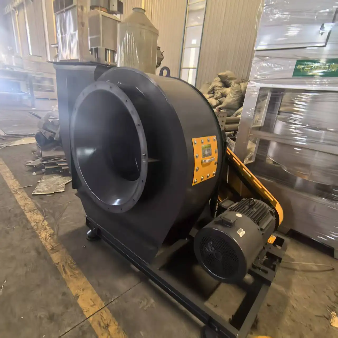 High Pressure Industrial Centrifugal Fan Cast Iron Blades AC 220V-240V 2800 RPM Free Standing Factory Workshop Ventilation Air
