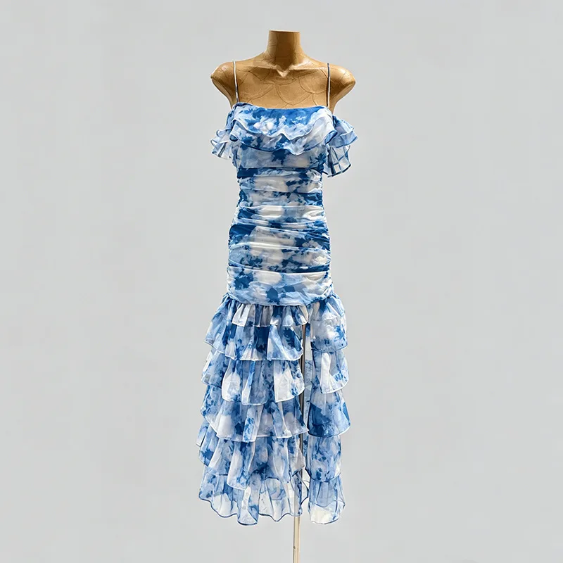 

Элегантное вечернее платье с цветочным принтом, корсетное, на тонких бретелях, с открытой спиной, квадратным вырезом, многоярусными оборками и высоким разрезом