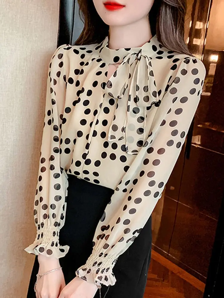 Butterfly Bow Ribbon Shirt Women\'s Trendy Age Reducing Polka Dot Chiffon Top New Style Small Shirt