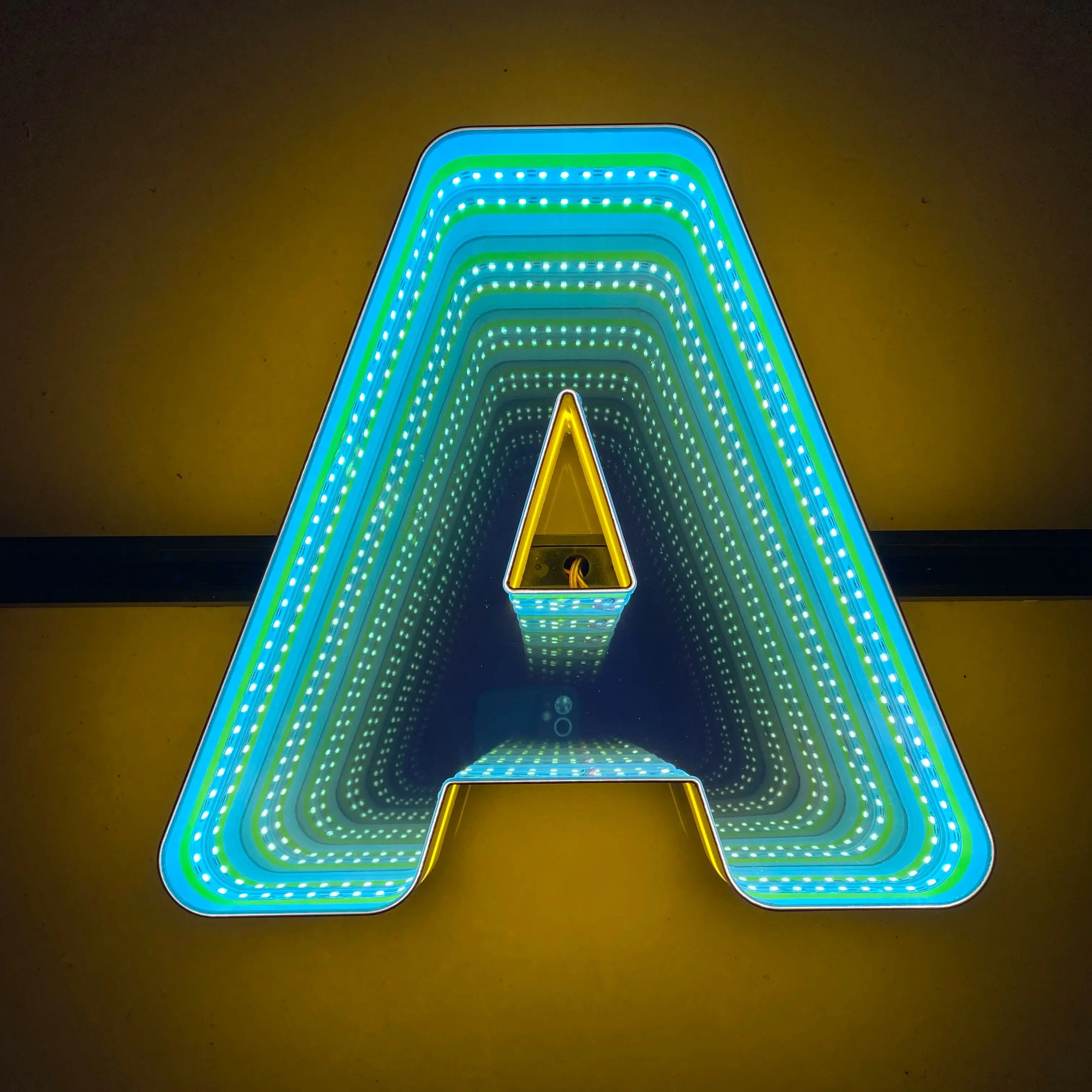 Toysign Infinity Mirror 3D Letters, Custom Infinity Mirrors LED Business Logo, Perfect for Home, Office, Bar, Shop, Market Decor