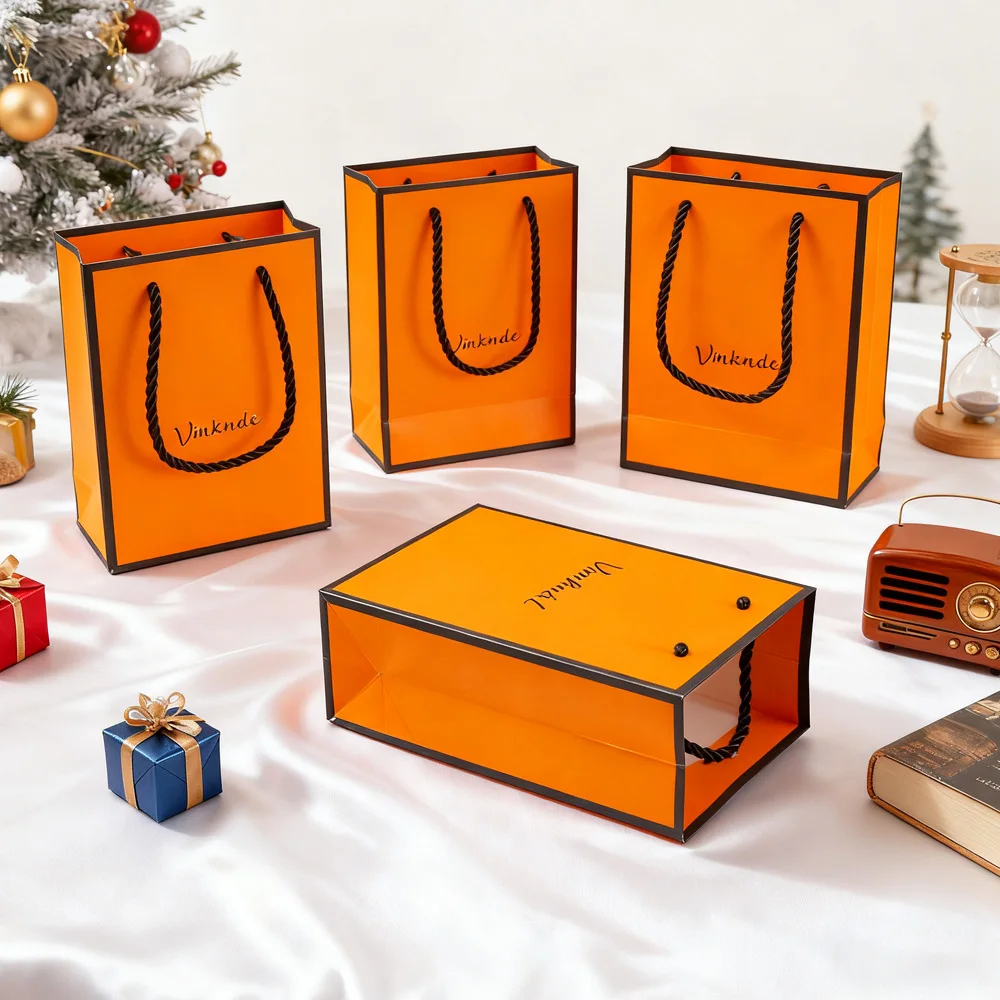 

Сумка-тоут, художественный подарок, упаковка для ювелирных изделий на заказ, бумажный пакет с ленточной ручкой для деловой свадьбы, рождественские конфеты, помады, духи