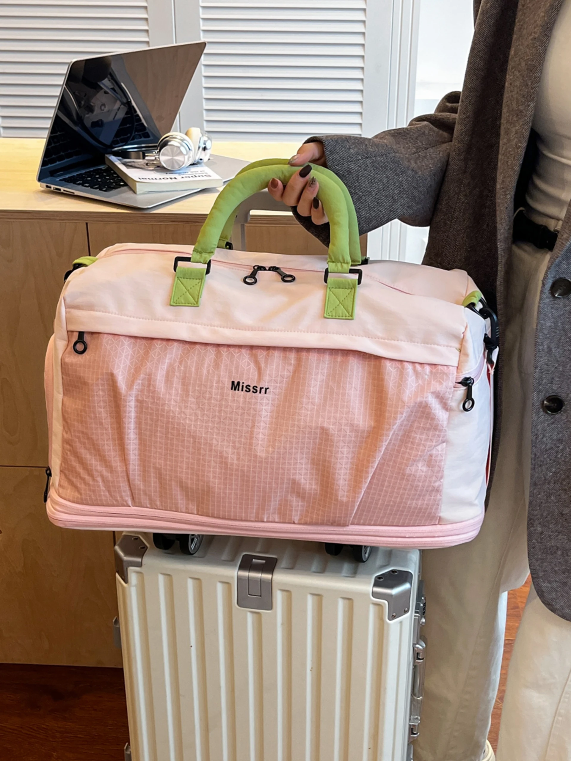 bolsa-de-viaje-ligera-con-ruedas-para-mujer-maleta-con-ruedas-de-gran-capacidad-maleta-portatil-de-nailon-a-la-moda-para-jo