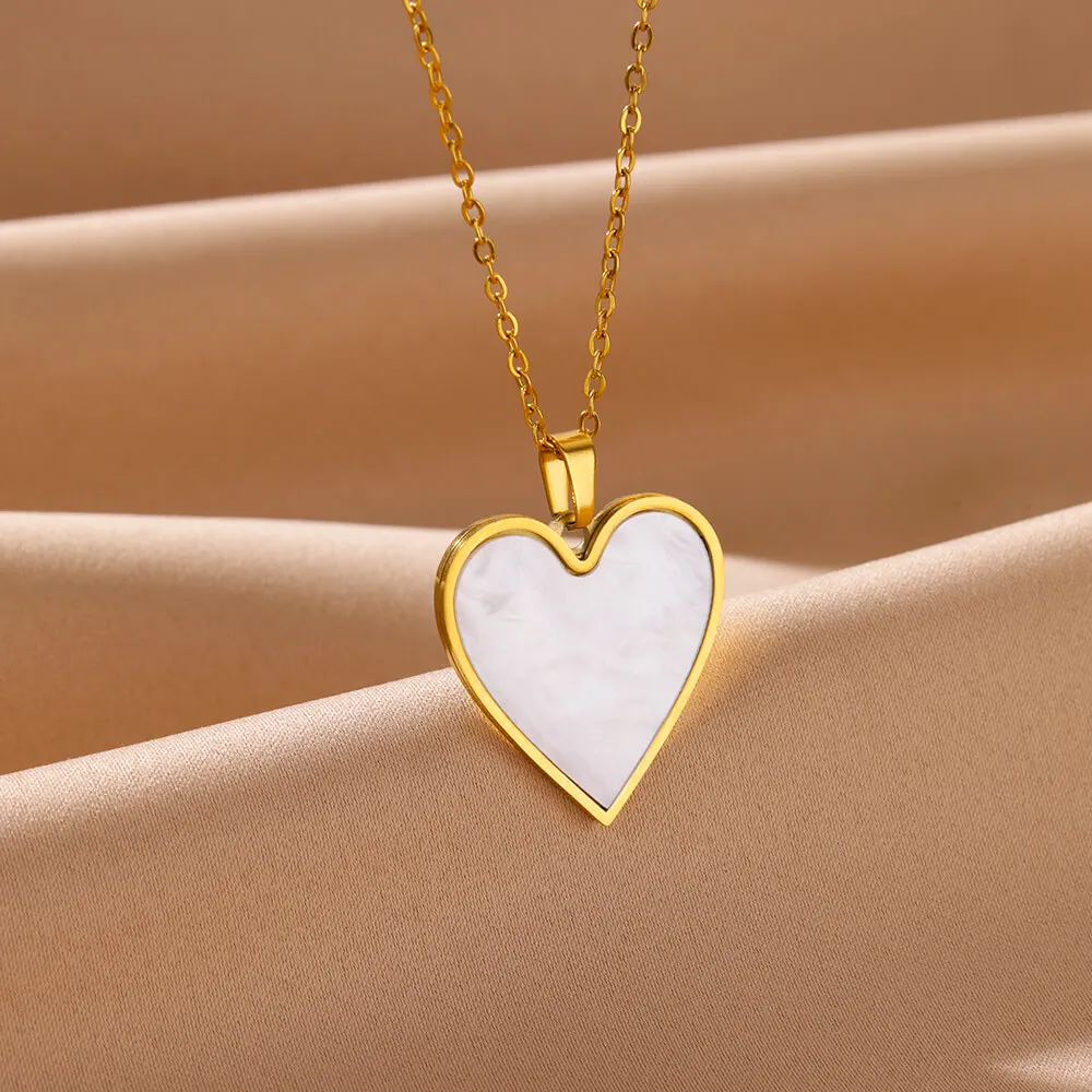 White Acrylic Heart Pendant Stainless Steel Necklaces For Women Gold Color Aesthetic Heart Pendant Necklace 2024 Trendy Jewelry