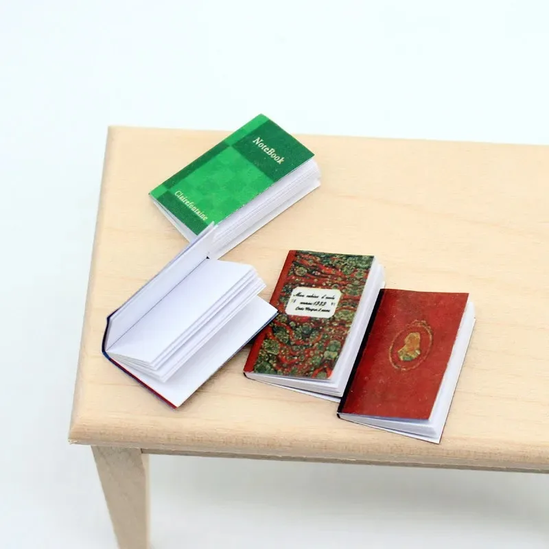 10 Stück 1:12 Puppenhaus Miniatur-Bücher Comic-Bücher Kleine Bücher Mini-Modelle Kinder Rollenspiel-Spielzeug Puppenhaus-Zubehör